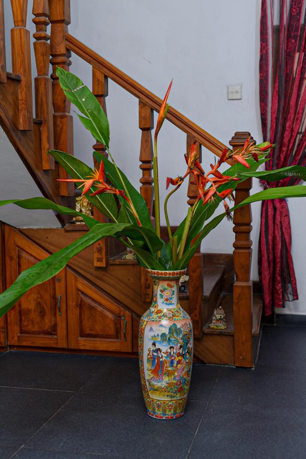4Ty Two Homestay Галле Экстерьер фото